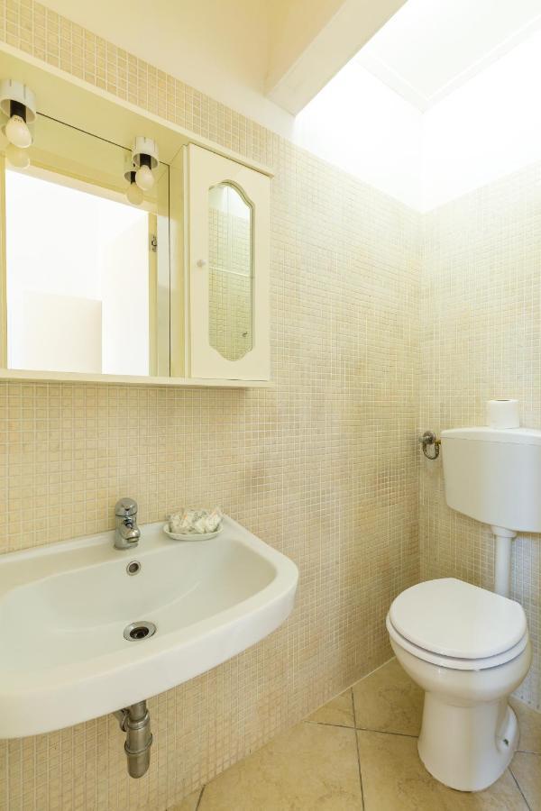 Orsola Comfort House By Napoliapartments Zewnętrze zdjęcie
